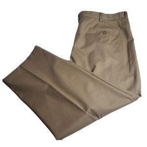 L.L. Bean Natural Fit Pleated Khaki Pants Men's 40x29 Brown